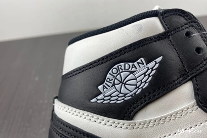 Jordan BQ4422-001 Lightweight 85 Retro (2023) High Black White 1 145 1010